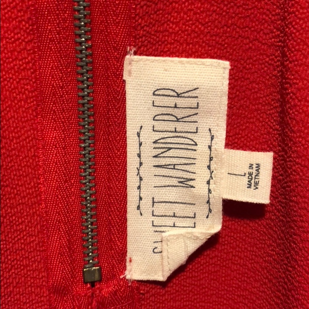 Red Slit Back Tank - Picture 4 of 8
